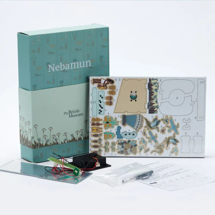 Booknook - Nebamun's Garden, un kit créatif pour construire un diorama miniature. Parfait pour décorer une bibliothèque ou comme cadeau original pour un amoureux des livres. Par Nookette.