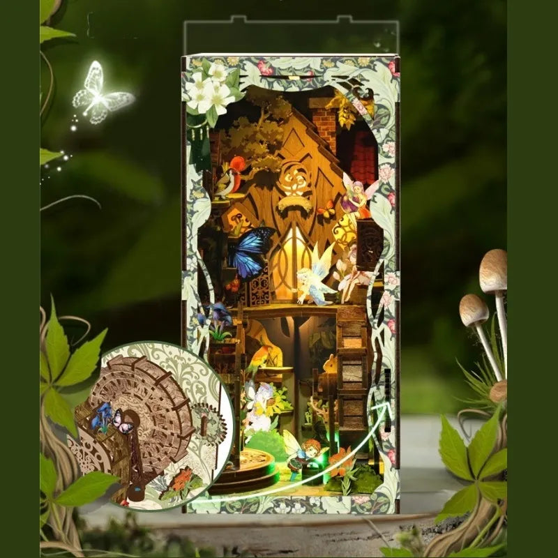 Book Nook - Secret World Of The Forest, un kit créatif pour construire un diorama miniature. Parfait pour décorer une bibliothèque ou comme cadeau original pour un amoureux des livres. Par Nookette.