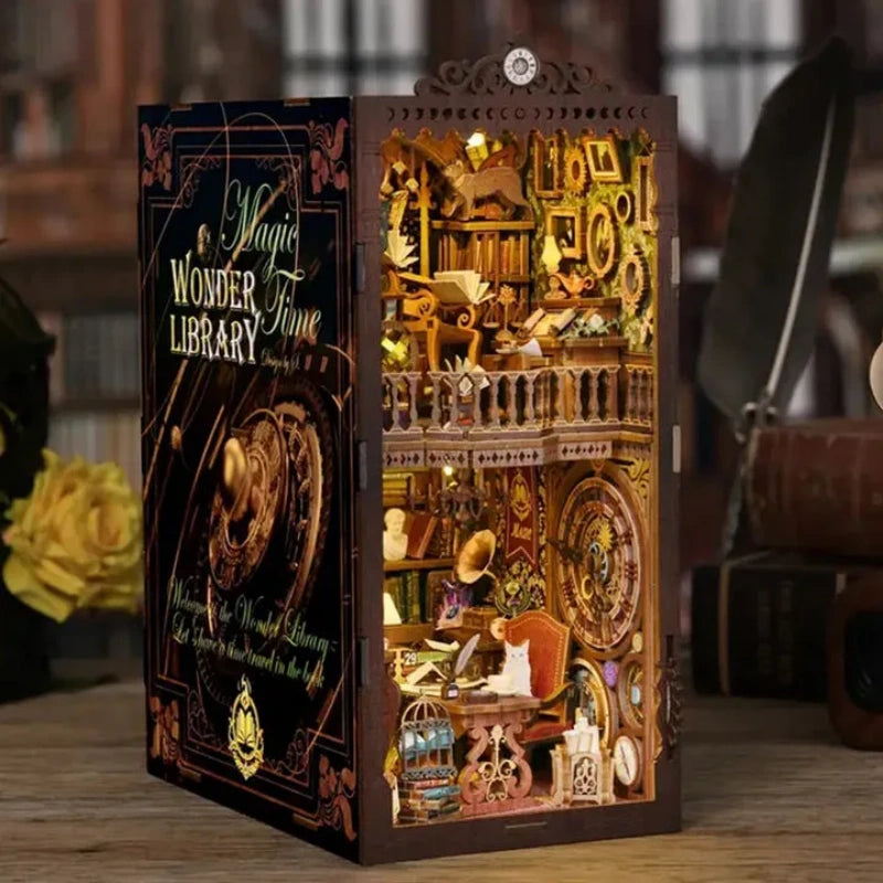 Wonder Library : Bibliothèque Magique Horloge Temps Book Nook