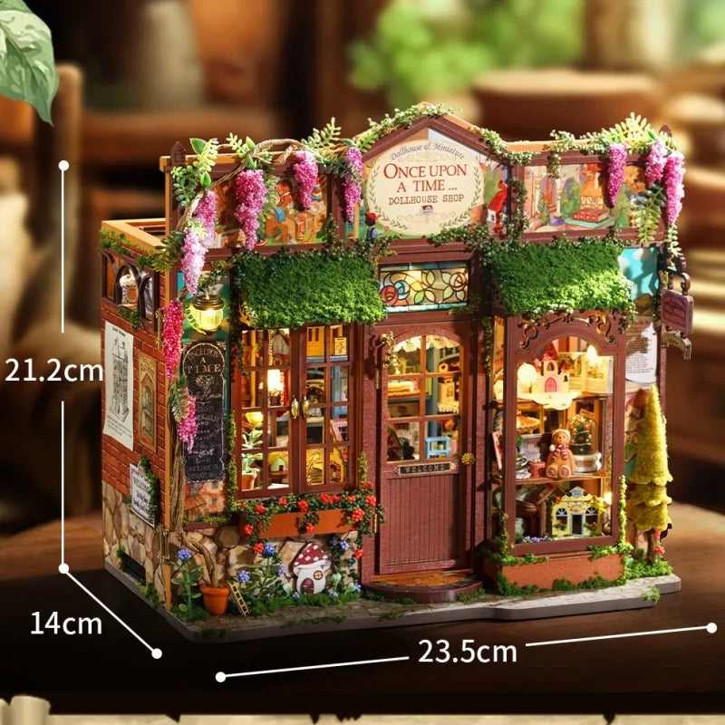 Maison Miniature - Dollhouse Shop, un kit créatif pour construire un diorama miniature. Parfait pour décorer une bibliothèque ou comme cadeau original pour un amoureux des livres. Par Nookette.