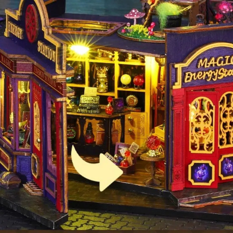 Maison Miniature - Magic Energy Station, un kit créatif pour construire un diorama miniature. Parfait pour décorer une bibliothèque ou comme cadeau original pour un amoureux des livres. Par Nookette.
