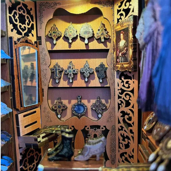 Armoire remplie de magnifiques bijoux et de chaussures de danse