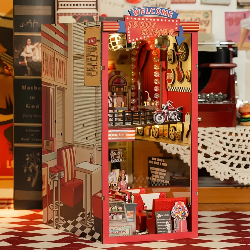 Book Nook - 1950s Diner
