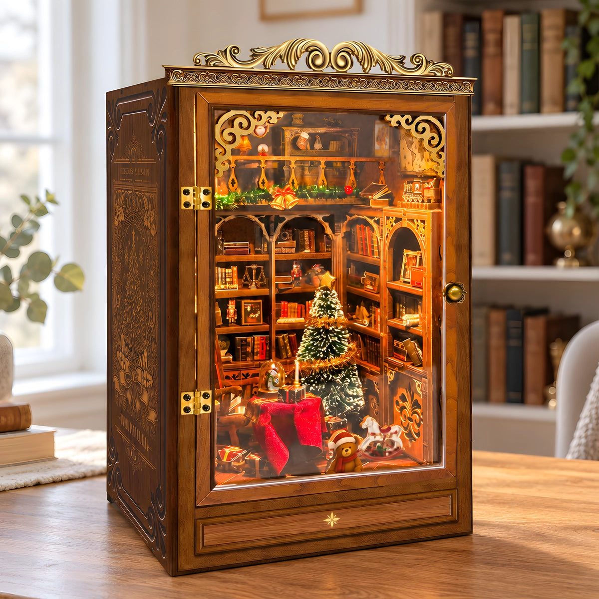 Book Nook - Christmas Book House