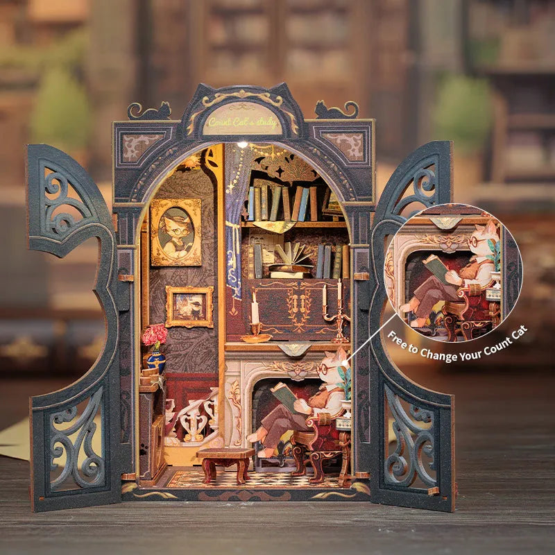 Book Nook - Count Cat's Study, un kit créatif pour construire un diorama miniature. Parfait pour décorer une bibliothèque ou comme cadeau original pour un amoureux des livres. Par Nookette.
