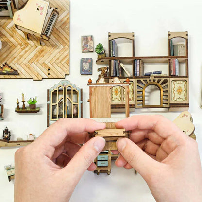 Book Nook - Countryside Diary, un kit créatif pour construire un diorama miniature. Parfait pour décorer une bibliothèque ou comme cadeau original pour un amoureux des livres. Par Nookette.