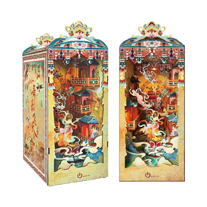 Booknook - Dunhuang Dance, un kit créatif pour construire un diorama miniature. Parfait pour décorer une bibliothèque ou comme cadeau original pour un amoureux des livres. Par Nookette.