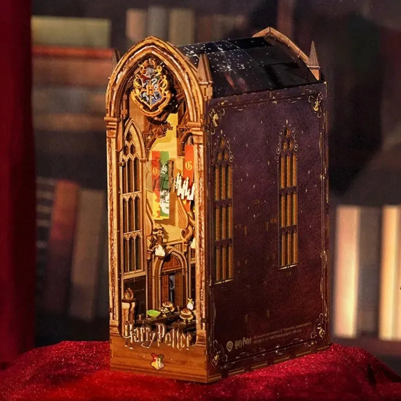 Book Nook - Harry Potter Magic Auditorium