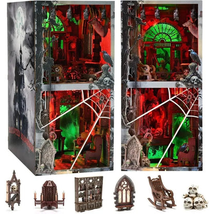Book Nook - Haunted Mansion, un kit créatif pour construire un diorama miniature. Parfait pour décorer une bibliothèque ou comme cadeau original pour un amoureux des livres. Par Nookette.