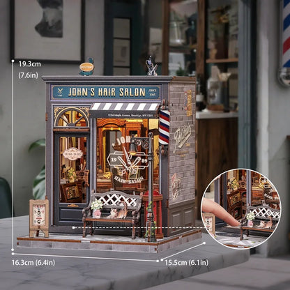 Book Nook - John's Hair Salon, un kit créatif pour construire un diorama miniature. Parfait pour décorer une bibliothèque ou comme cadeau original pour un amoureux des livres. Par Nookette.
