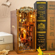 Booknook - Magical Library, un kit créatif pour construire un diorama miniature. Parfait pour décorer une bibliothèque ou comme cadeau original pour un amoureux des livres. Par Nookette.