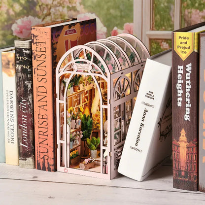 Book Nook - Mini Greenhouse Flower Room