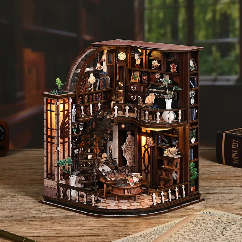 Maison Miniature - Bacchus Bookstore