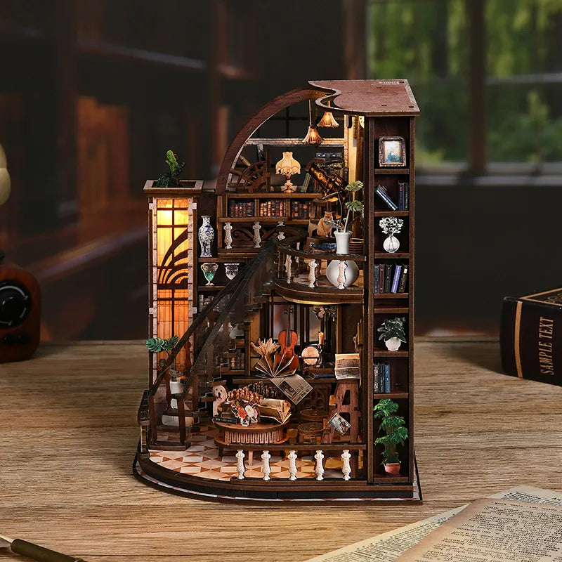 Maison Miniature - Bacchus Bookstore