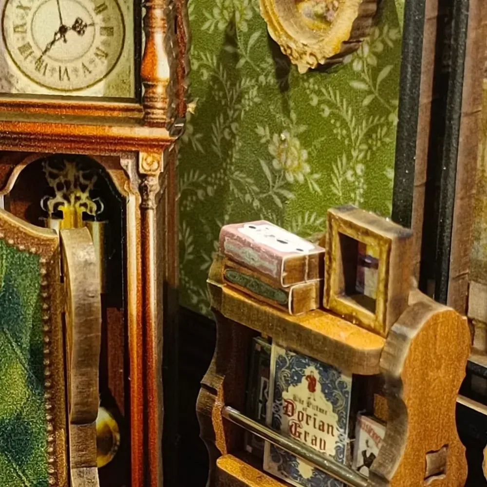 Maison Miniature - Floral Mark Café