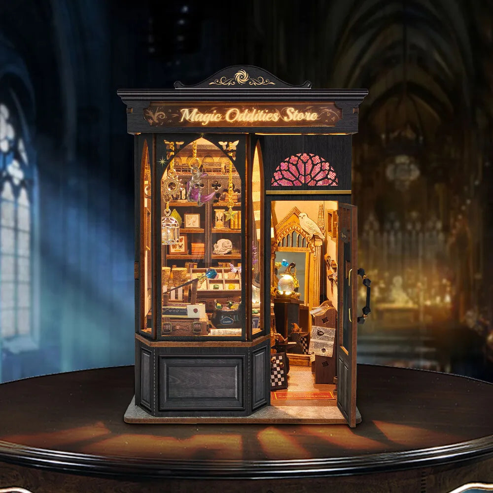 Maison Miniature - Magic Oddities Store