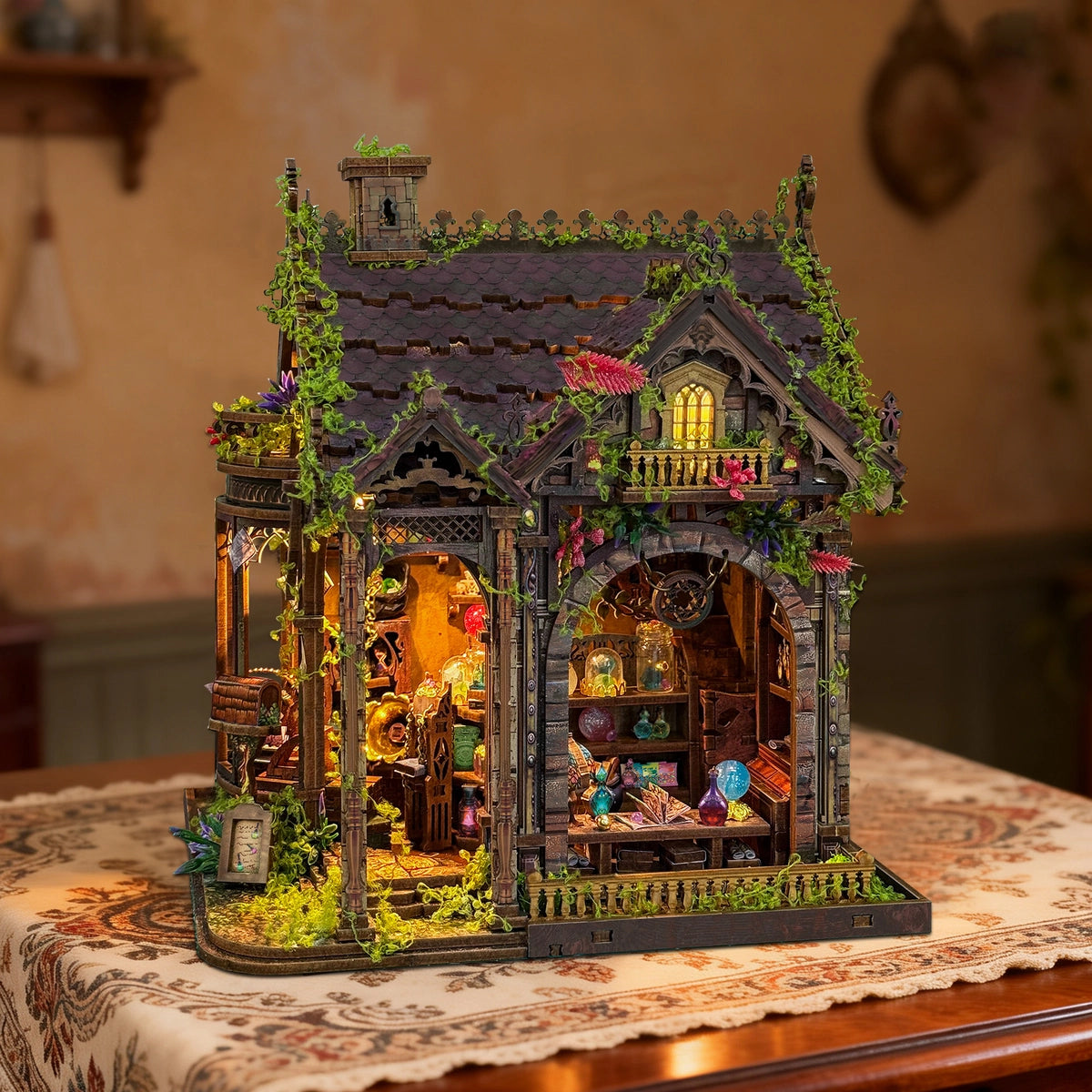 Maison Miniature - Myriad Realms Club