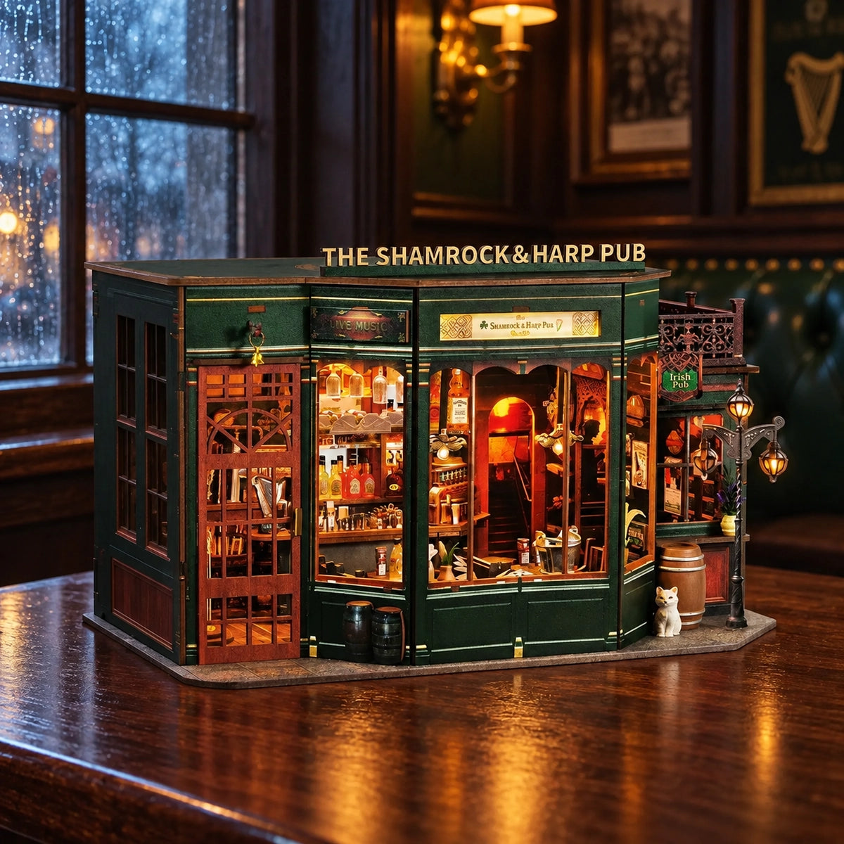 Maison Miniature - Shamrock & Harp Pub