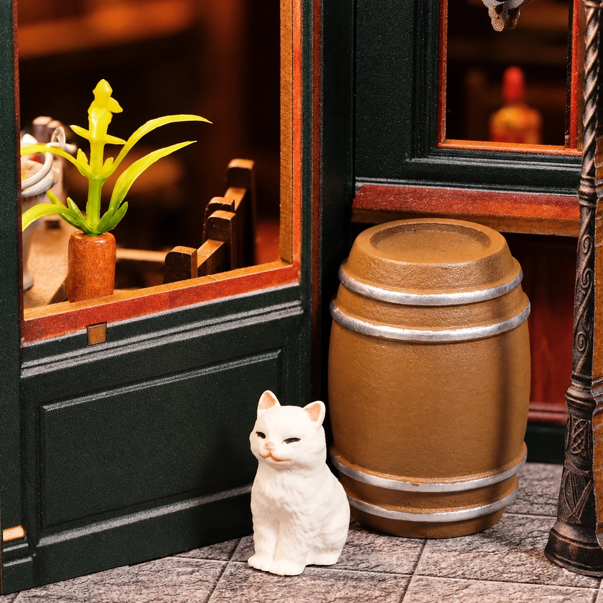 Maison Miniature - Shamrock & Harp Pub