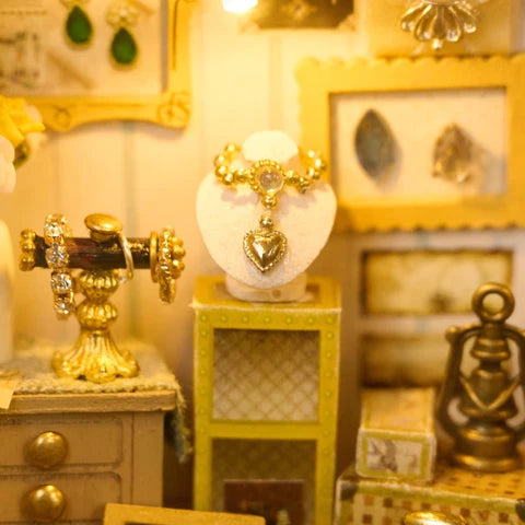 Pendentif et buste d'exposition