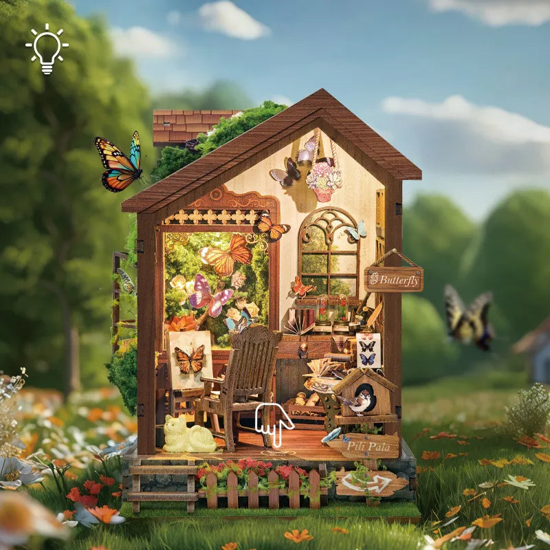 Maison Miniature - Butterfly House, un kit créatif pour construire un diorama miniature. Parfait pour décorer une bibliothèque ou comme cadeau original pour un amoureux des livres. Par Nookette.