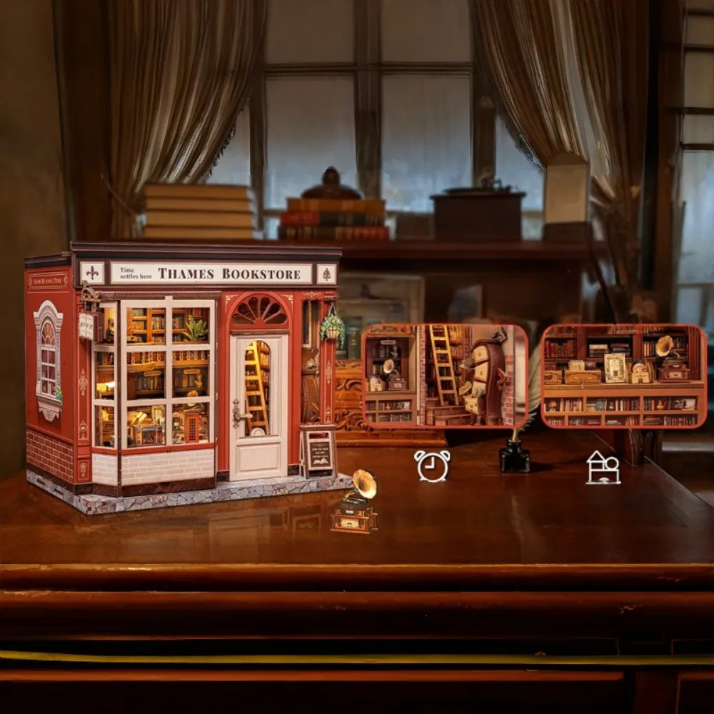 Maison Miniature - Thames Bookstore