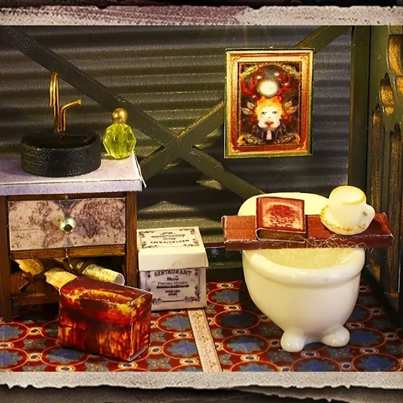 Maison Miniature - Luna Magic House, un kit créatif pour construire un diorama miniature. Parfait pour décorer une bibliothèque ou comme cadeau original pour un amoureux des livres. Par Nookette.