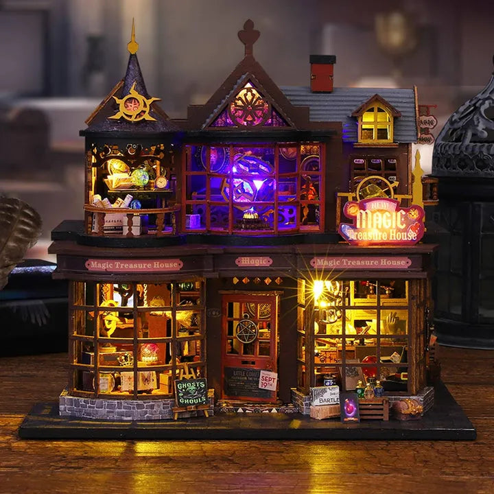 Maison Miniature - Magic Treasure House, un kit créatif pour construire un diorama miniature. Parfait pour décorer une bibliothèque ou comme cadeau original pour un amoureux des livres. Par Nookette.